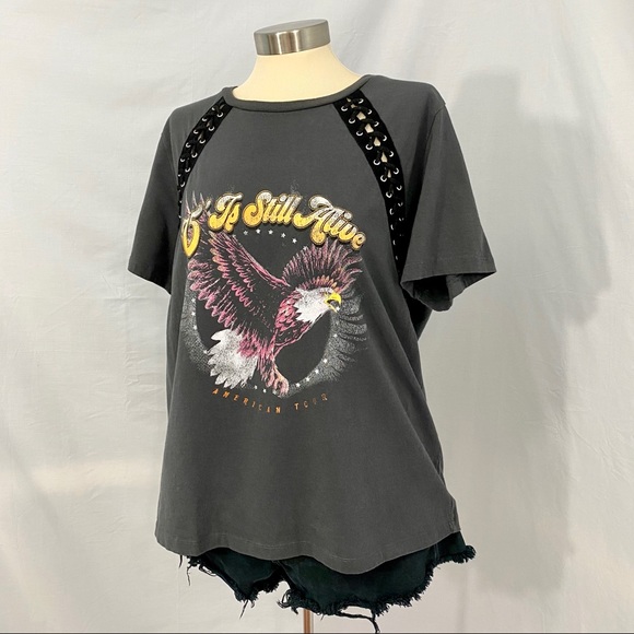 F21 PLUS+ Rocker T-Shirt - Picture 3 of 6